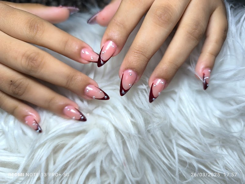 Nissi Nail Studio