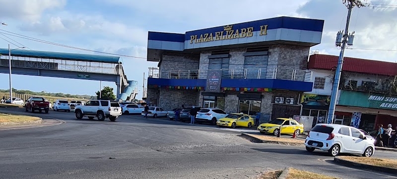 La Mexicana Grill y Taqueria