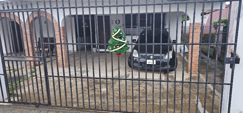 Cuartos independientes con baño privado